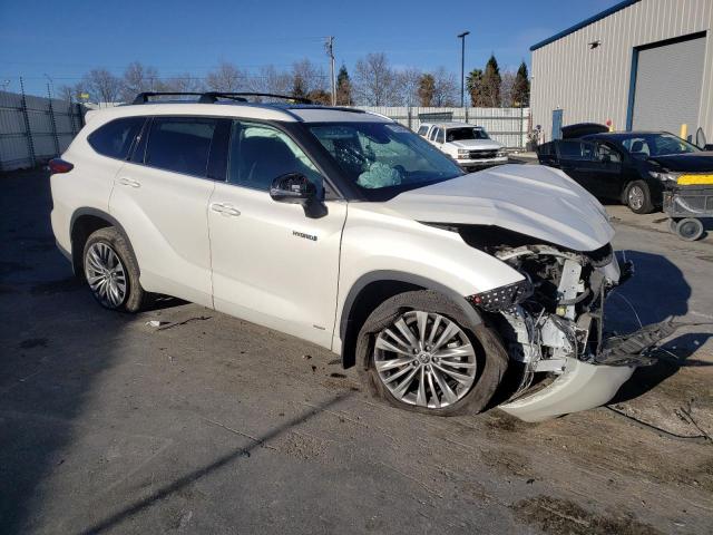 Фото 4 - TOYOTA HIGHLANDER