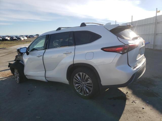 Фото 2 - TOYOTA HIGHLANDER