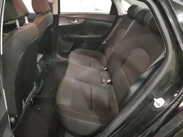 Фото 10 - KIA FORTE