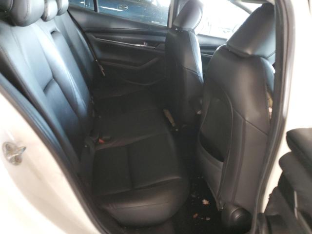 Фото 10 - MAZDA 3