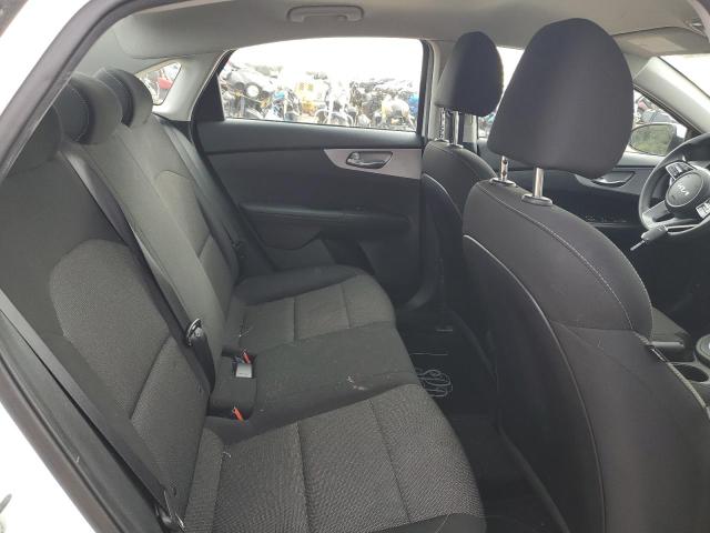 Фото 10 - KIA FORTE