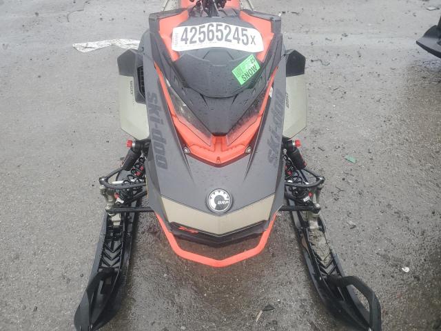 SKI-DOO 850 2022
