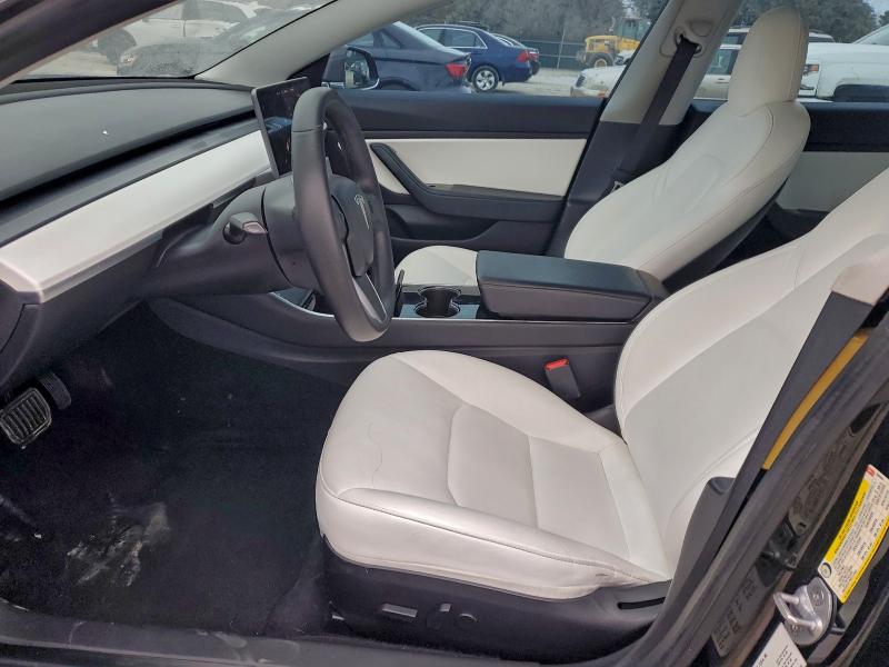 Фото 7 - TESLA MODEL 3