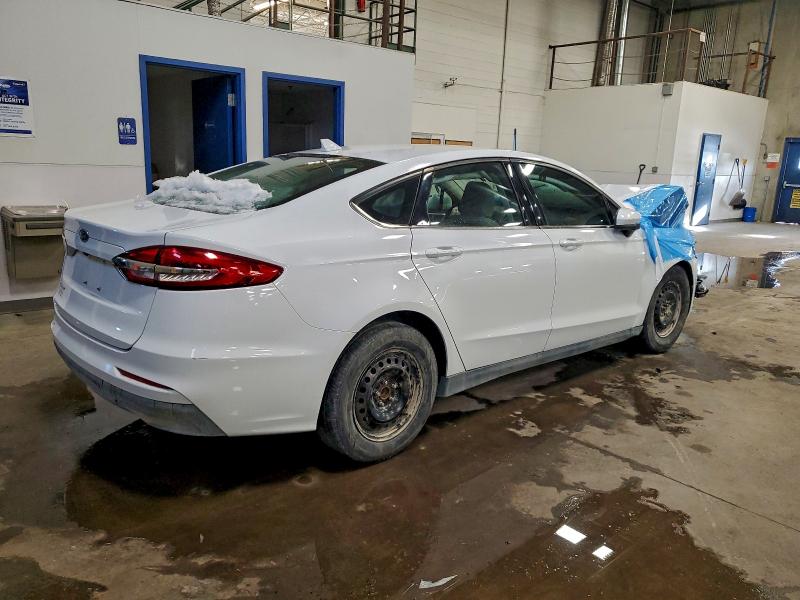 Фото 3 - FORD FUSION