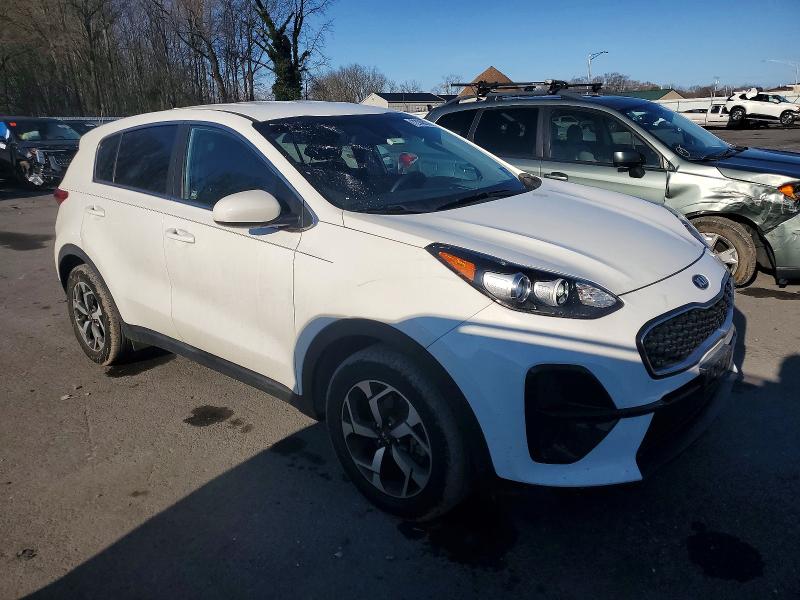 Фото 4 - KIA SPORTAGE