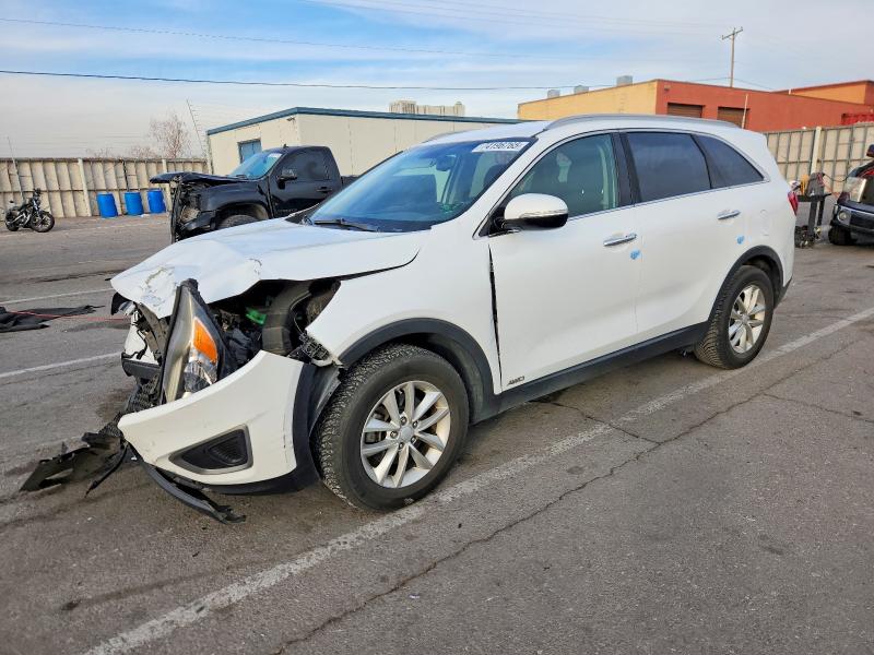 Фото 1 - KIA SORENTO