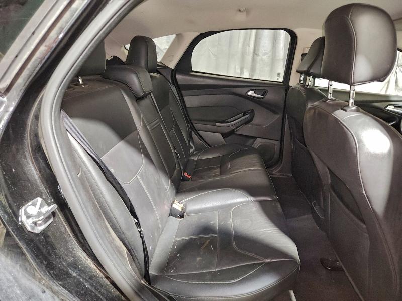 Фото 10 - FORD FOCUS