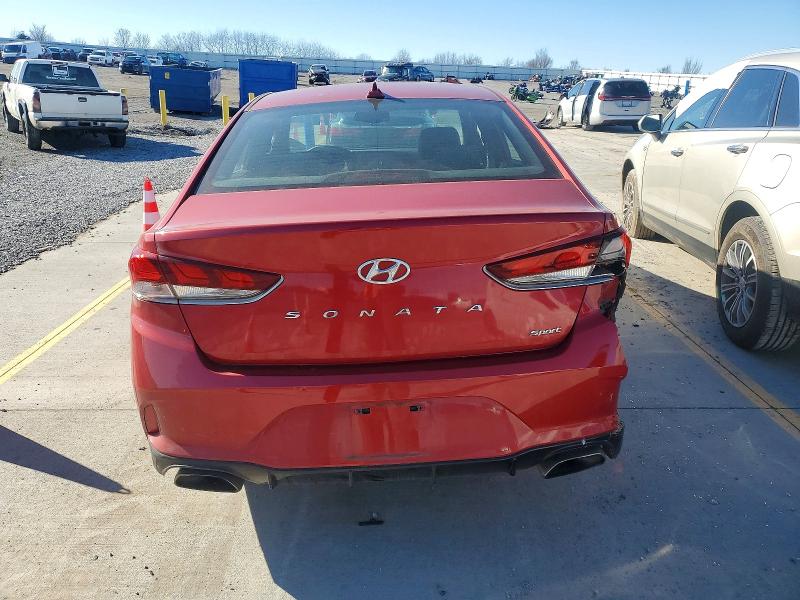 Фото 6 - HYUNDAI SONATA