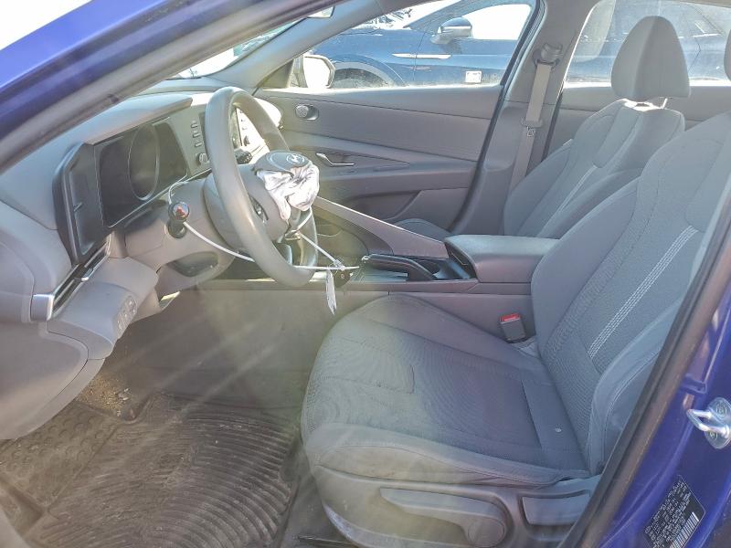 Фото 7 - HYUNDAI ELANTRA