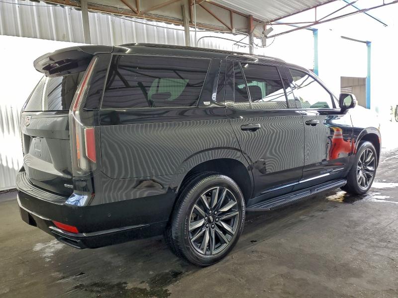 Фото 3 - CADILLAC ESCALADE