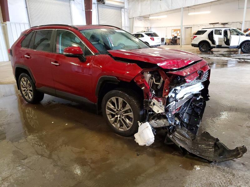 Фото 4 - TOYOTA RAV4