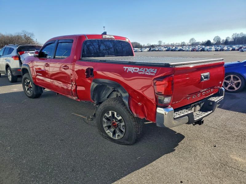 Фото 2 - TOYOTA TACOMA