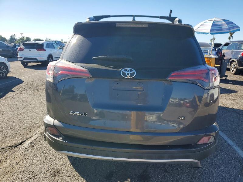 Фото 6 - TOYOTA RAV4