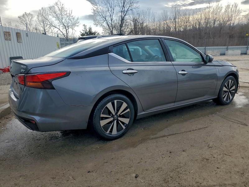 Фото 3 - NISSAN ALTIMA