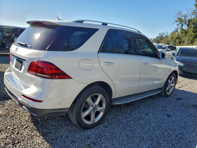 Фото 3 - MERCEDES-BENZ GLE-CLASS