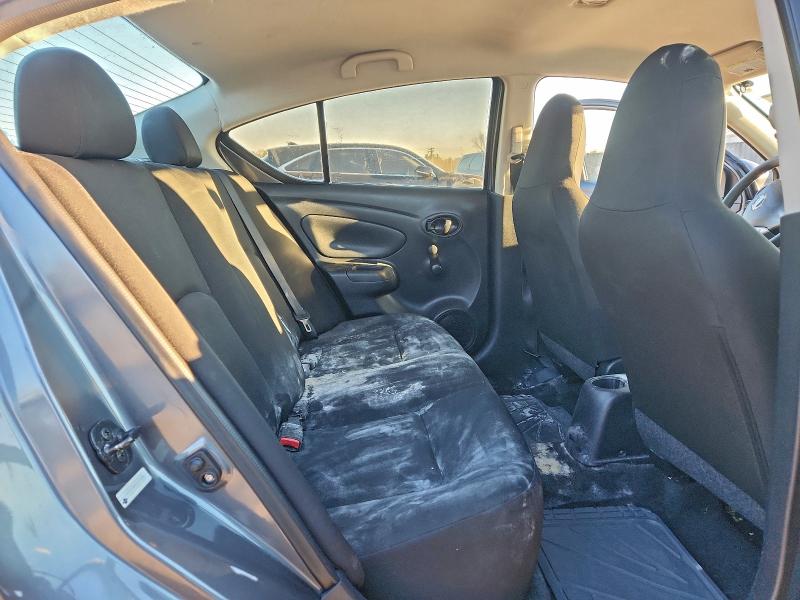 Фото 10 - NISSAN VERSA