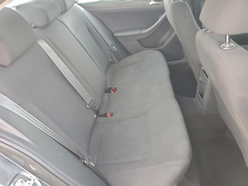 Фото 10 - VOLKSWAGEN JETTA