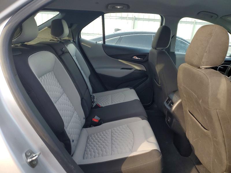 Фото 11 - CHEVROLET EQUINOX