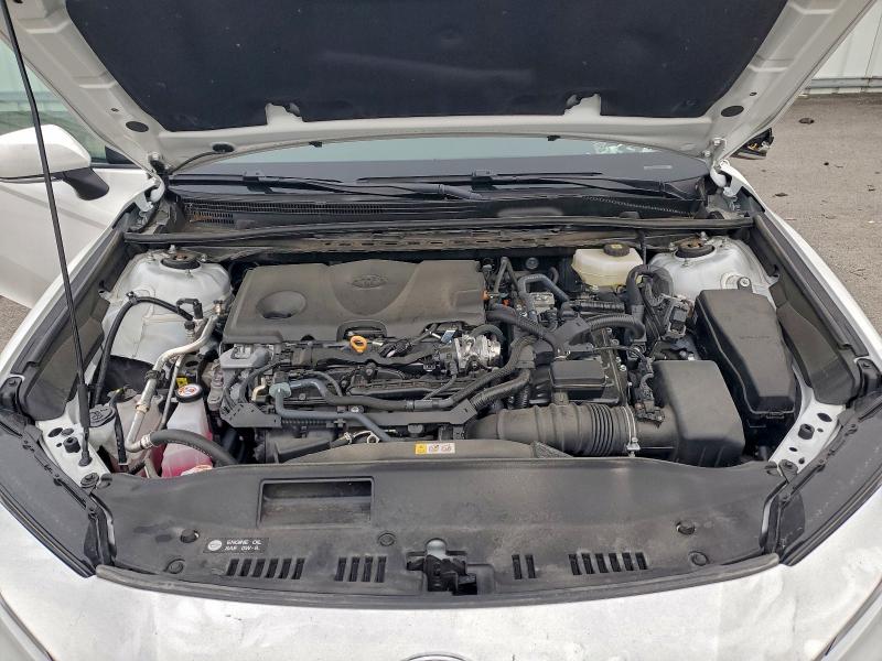 Фото 11 - TOYOTA CAMRY