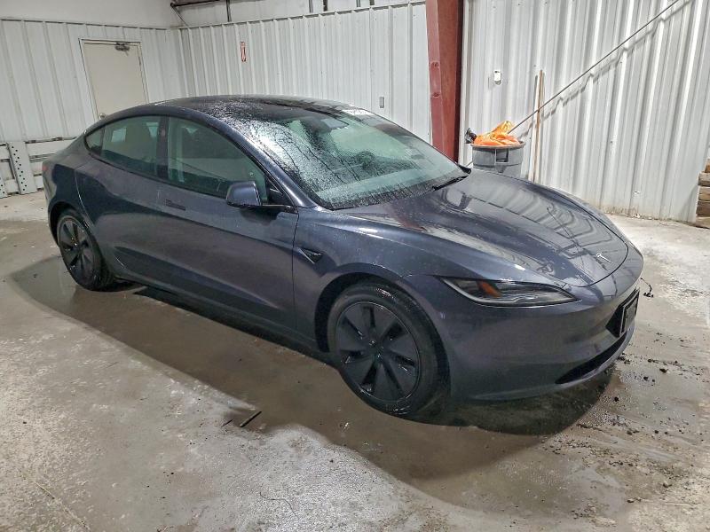 Фото 4 - TESLA MODEL 3