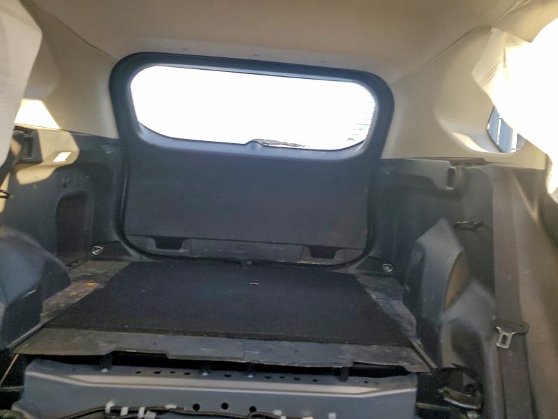 Фото 10 - TOYOTA RAV4