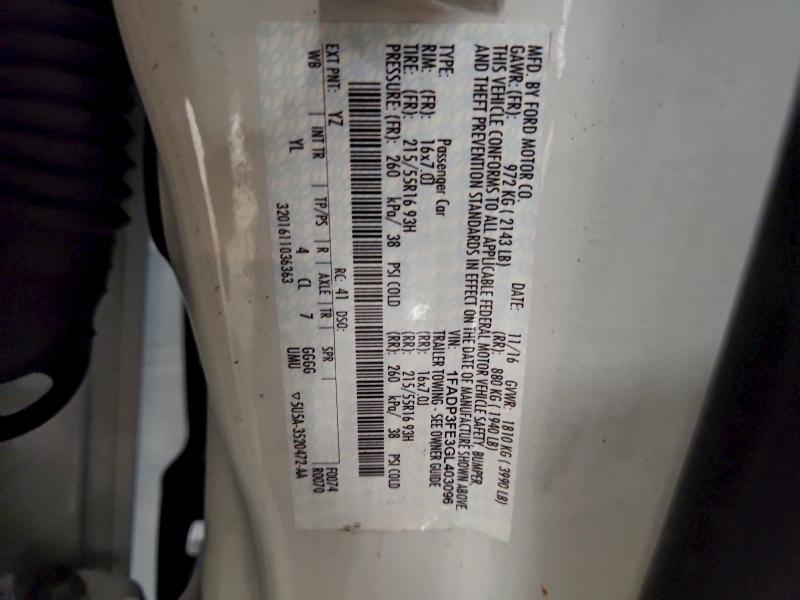 Фото 12 - FORD FOCUS