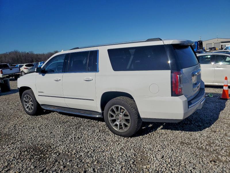 Фото 2 - GMC YUKON