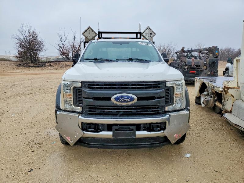 Фото 5 - FORD F550