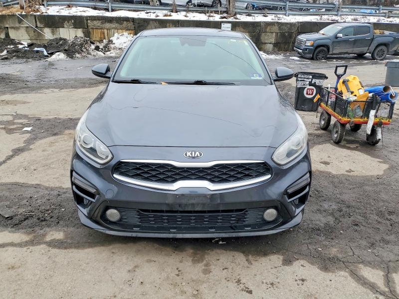 Фото 5 - KIA FORTE