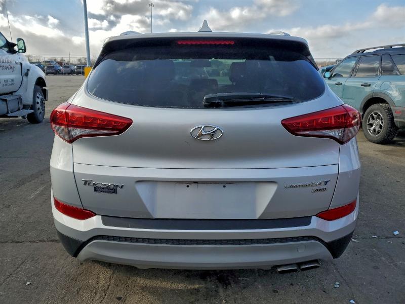 Фото 6 - HYUNDAI TUCSON