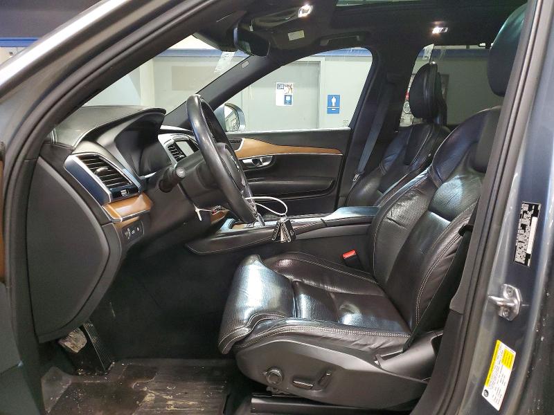 Фото 7 - VOLVO XC90