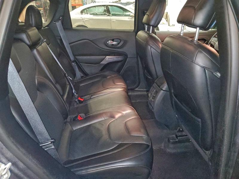 Фото 11 - JEEP GRAND CHER