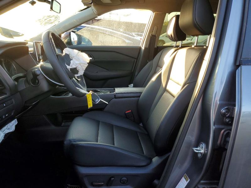 Фото 7 - NISSAN ROGUE