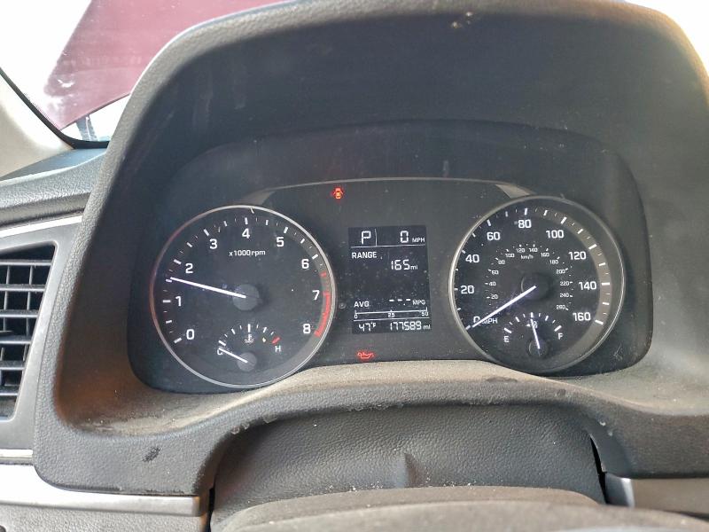 Фото 9 - HYUNDAI ELANTRA