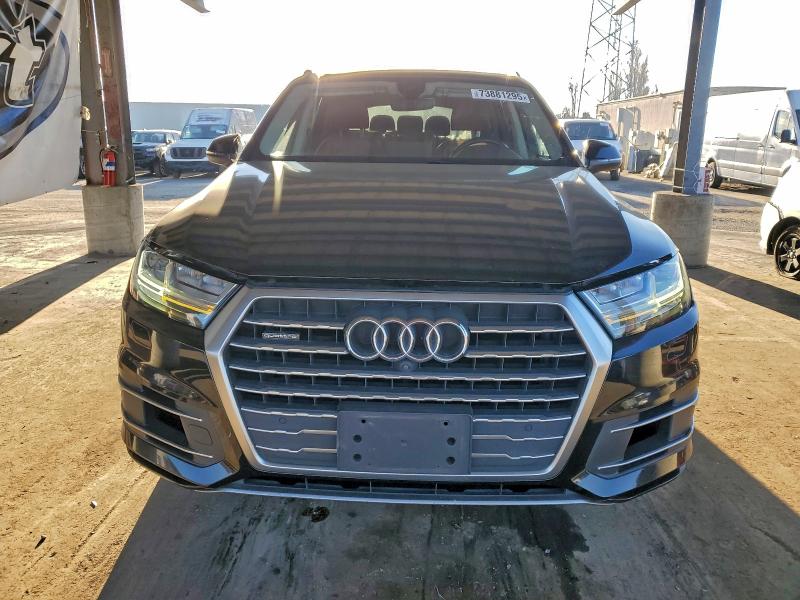 Фото 5 - AUDI Q7