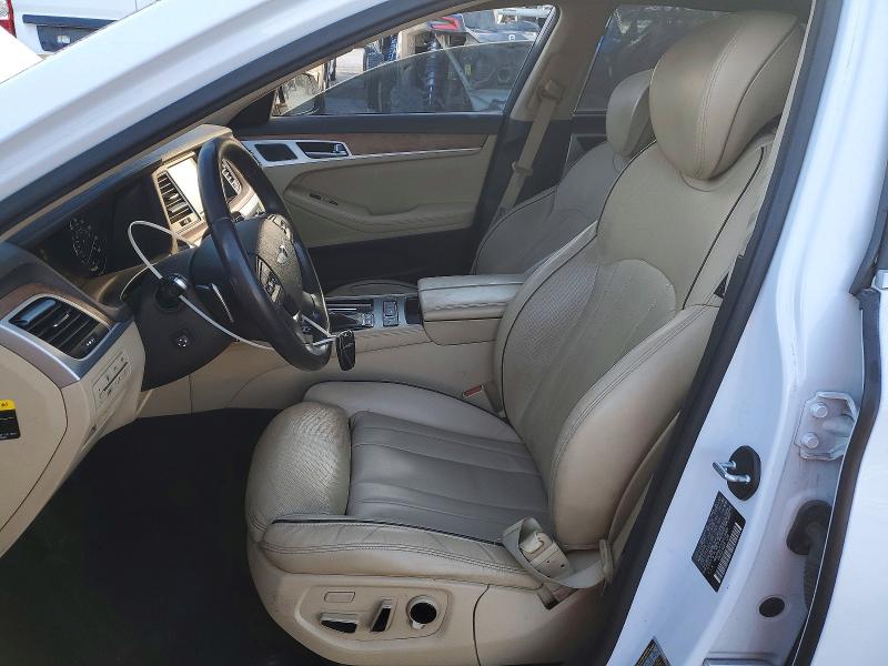 Фото 7 - HYUNDAI GENESIS