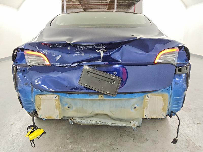 Фото 6 - TESLA MODEL 3