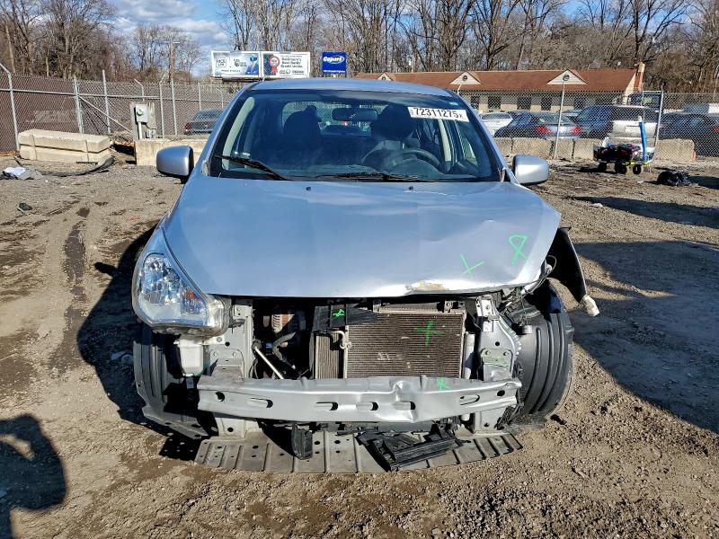 Фото 5 - MITSUBISHI MIRAGE