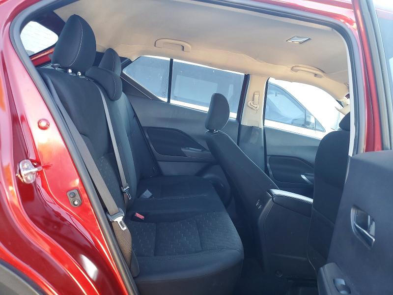 Фото 10 - NISSAN KICKS