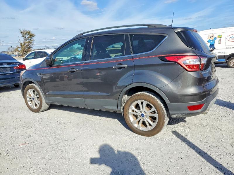 Фото 2 - FORD ESCAPE