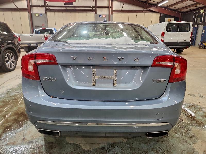 Фото 6 - VOLVO S60