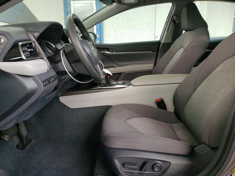 Фото 7 - TOYOTA CAMRY