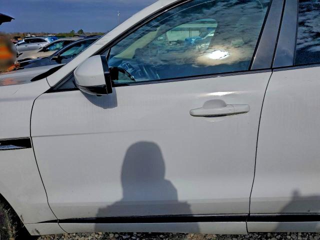 Фото 7 - JAGUAR F-PACE