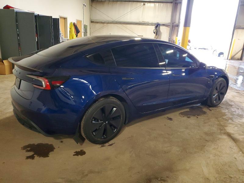 Фото 3 - TESLA MODEL 3