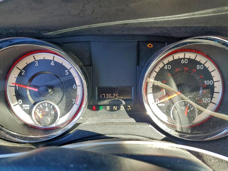 Фото 9 - DODGE CARAVAN