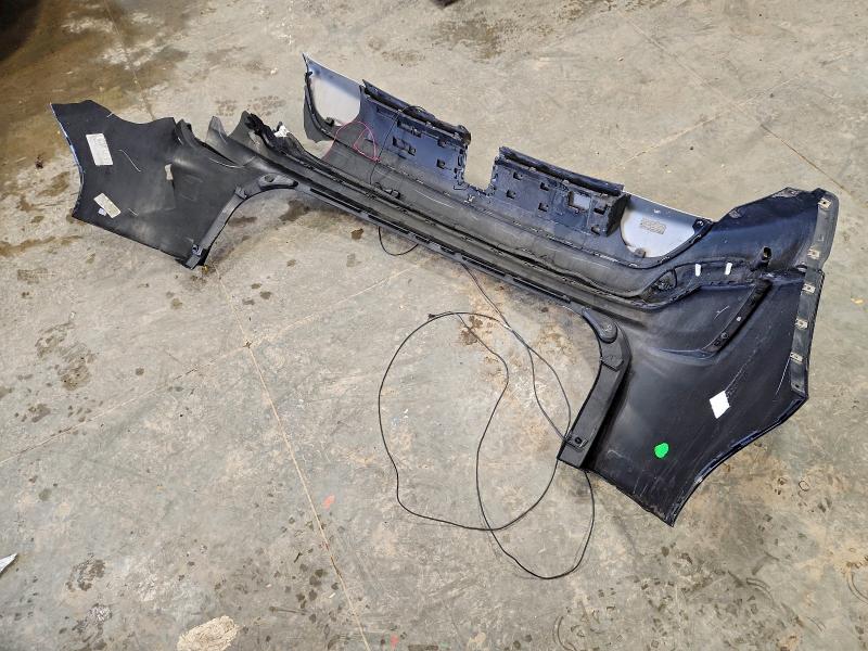 Фото 12 - FORD EDGE