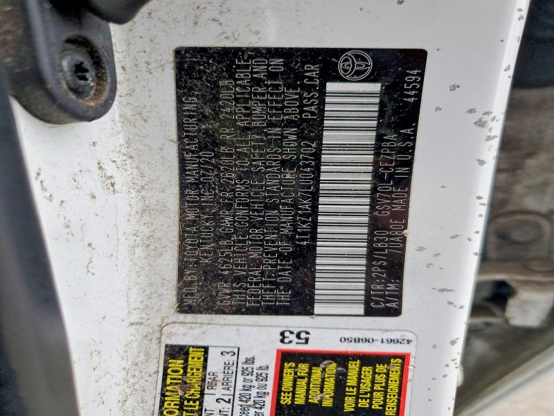 Фото 12 - TOYOTA CAMRY