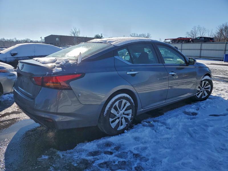 Фото 3 - NISSAN ALTIMA