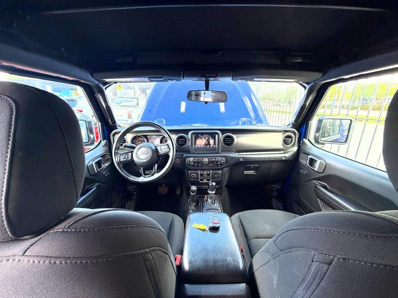 Фото 9 - JEEP WRANGLER