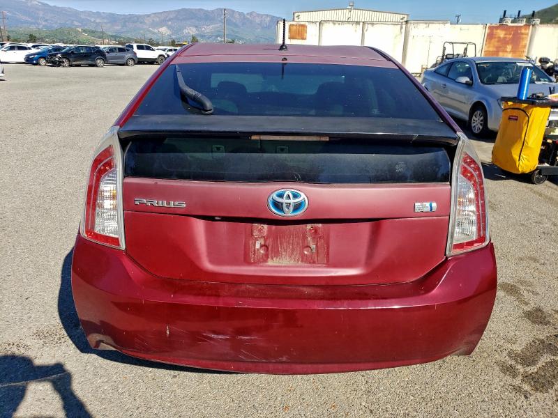 Фото 6 - TOYOTA PRIUS